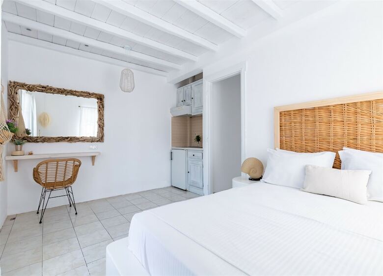 Apartamentos Evlalia Studios & Villas