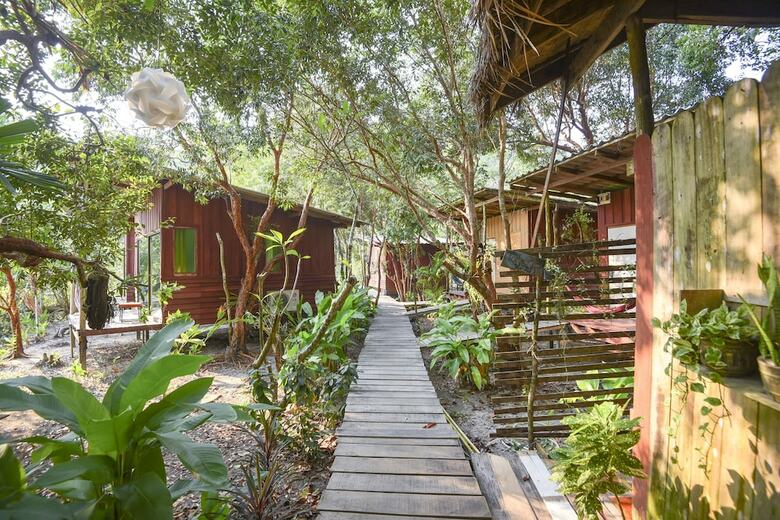 Hotel Oyo Tree House Cottage