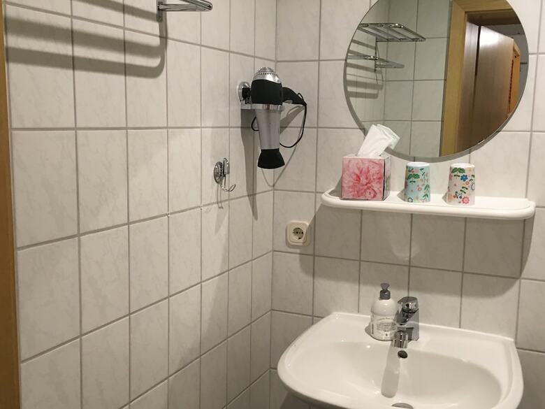 Pension Gaestehaus Zur Linde