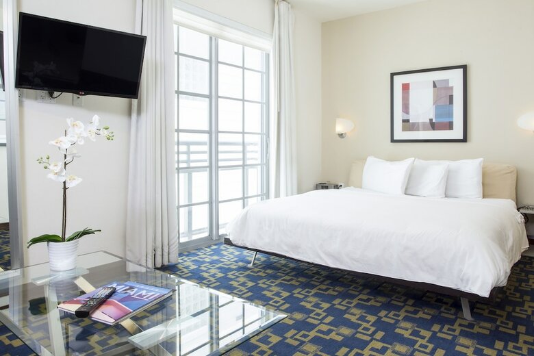 C Ocean Rentals At Strand Ocean Drive