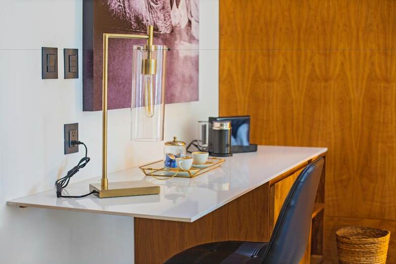 It Hotel & Residences
