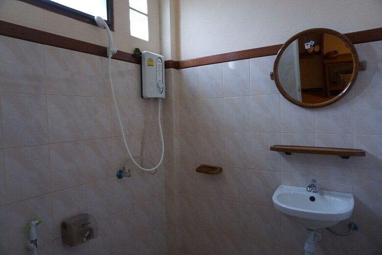 Hotel Ruean Bua Resort