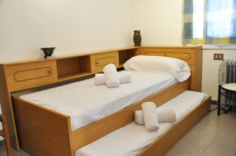 Apartaments Pa�sos Catalans