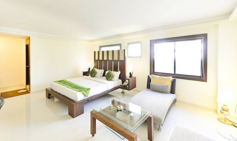 Hotel Treebo Trend Paradise, Ahmedabad