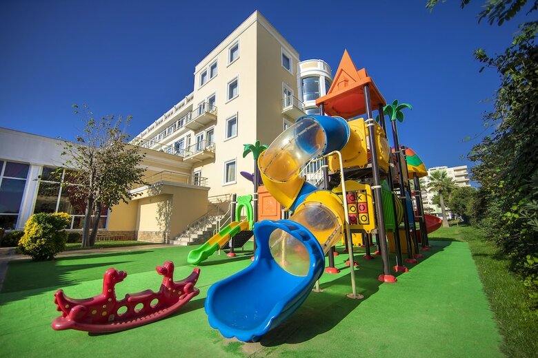 Adriatik Hotel & Resort