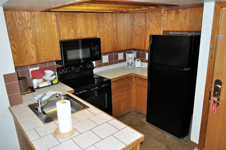 Fox Pine Lodge 3 Bed 3 Bath