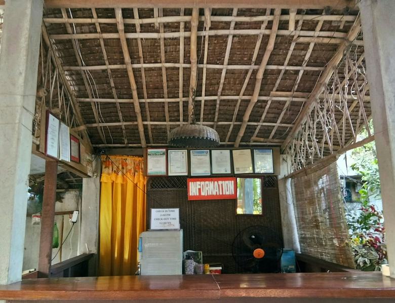Hotel Megan's Paradisio Beach Resort