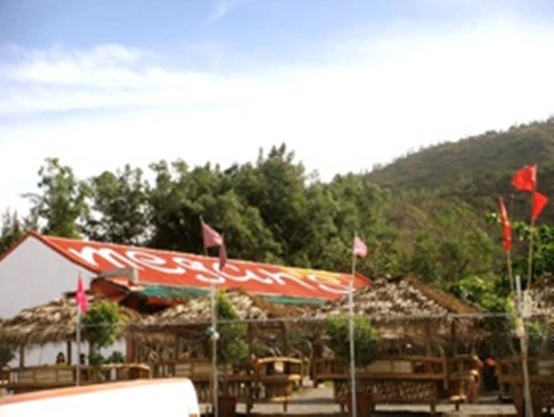 Hotel Megan's Paradisio Beach Resort