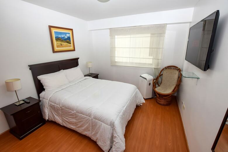 Lux Miraflores Apartments Ocean View