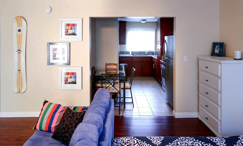 Apartments - North Mansfield Avenue
