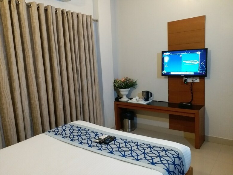 Hotel Zaith Residency Near Us Consulate & Apollo Hospitals