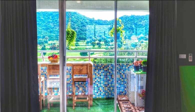 A2e - Ibiza Khao Tao Hua Hin