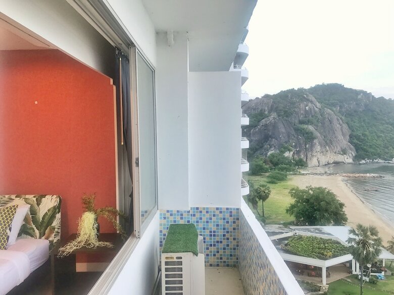 A2e - Ibiza Khao Tao Hua Hin