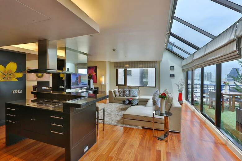Aparthotel Siri Sathorn Hotel