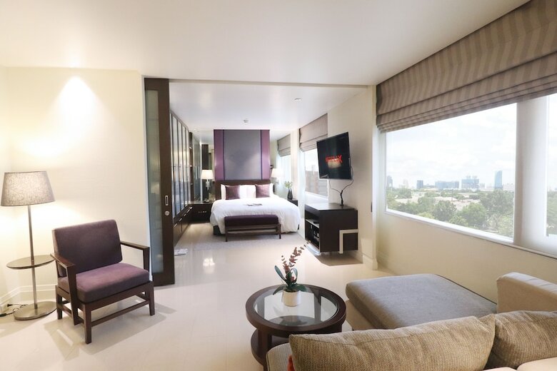 Aparthotel Siri Sathorn Hotel
