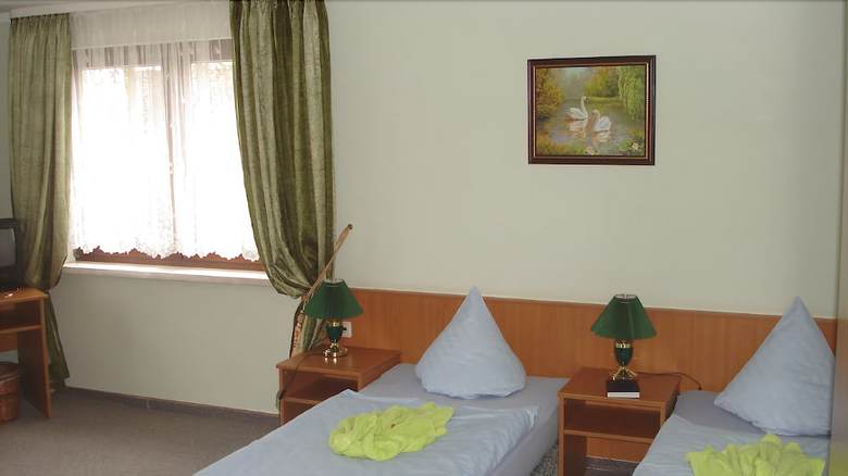 Hostal Pension Zum Schwanenteich