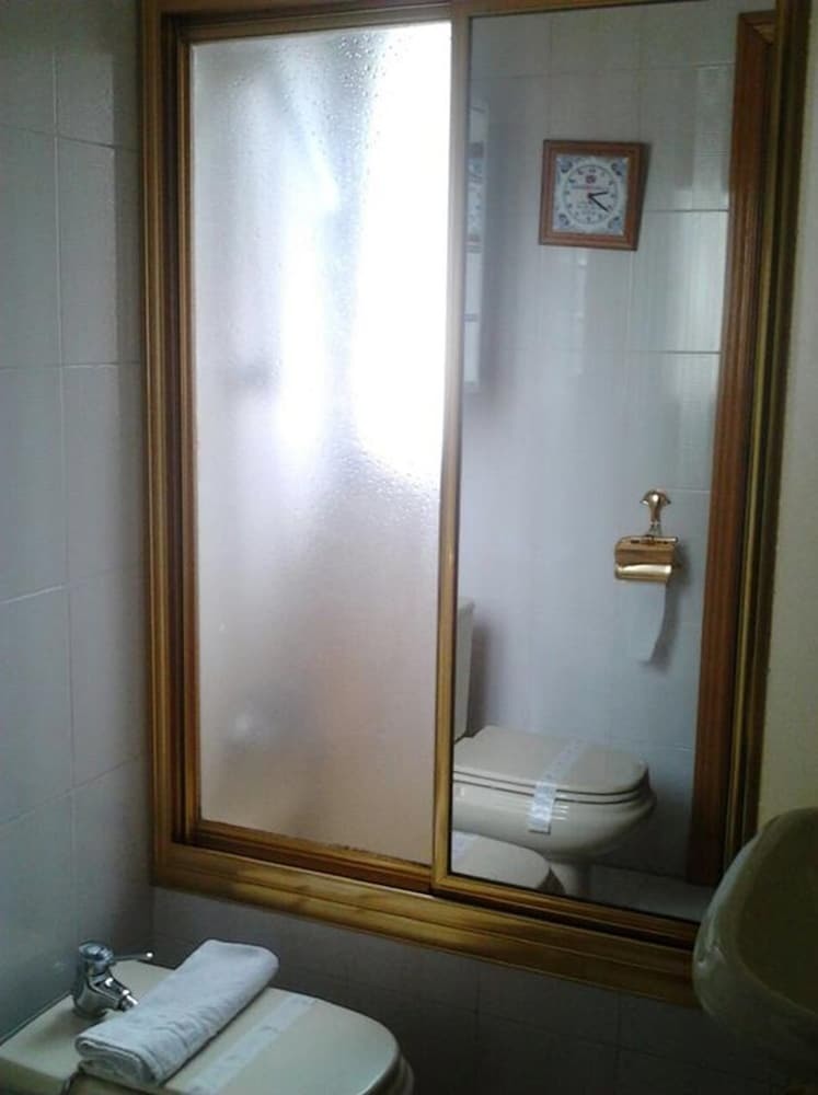Apartamentos �vila Flats Soterra�a Plaza Del Rastro