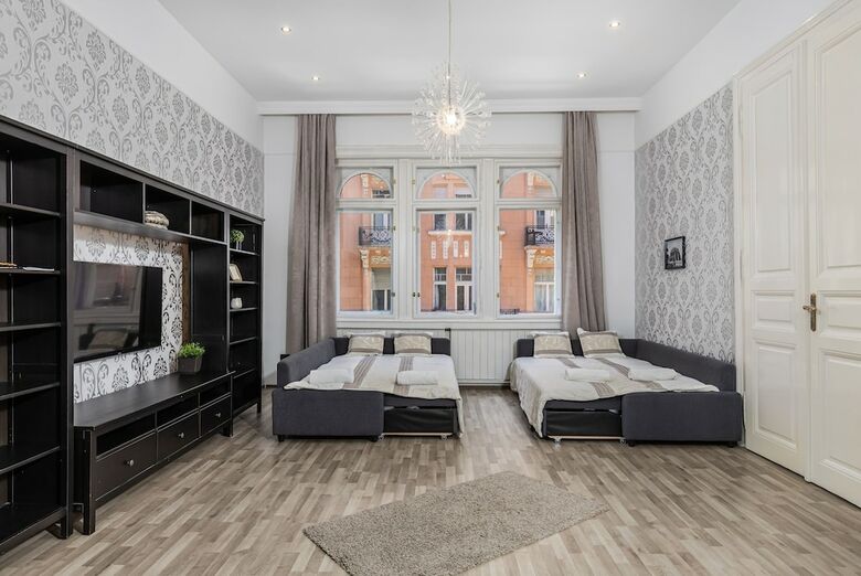 Real Apartments Semmelweis