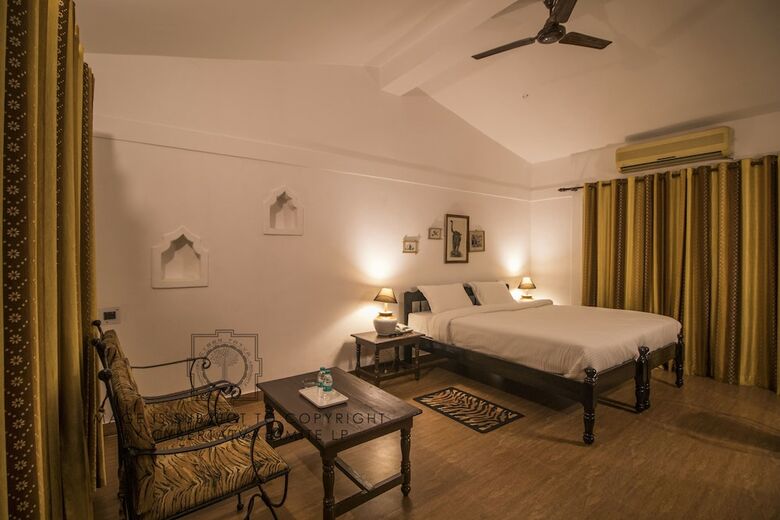 Hotel Krishna Jungle Resort