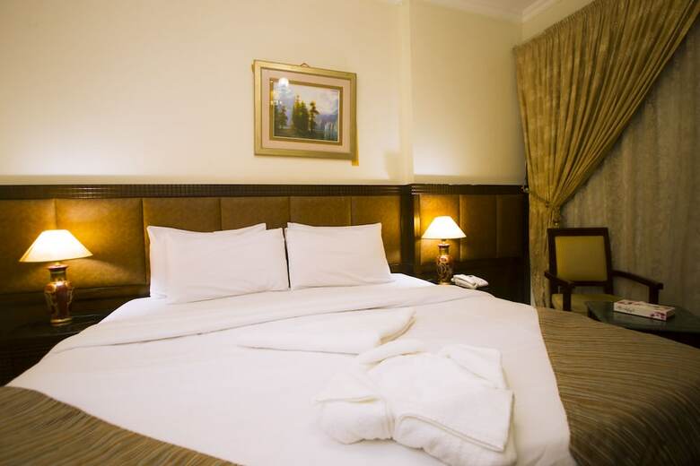Anwaar Al Zahra Hotel