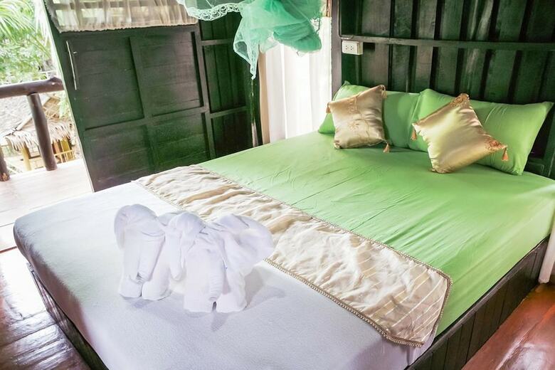 Hostal Leaf House Bungalow - Hostel