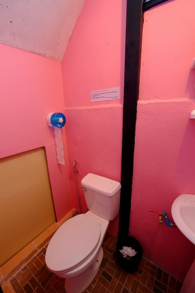 Hostal Sang Chan Hostel