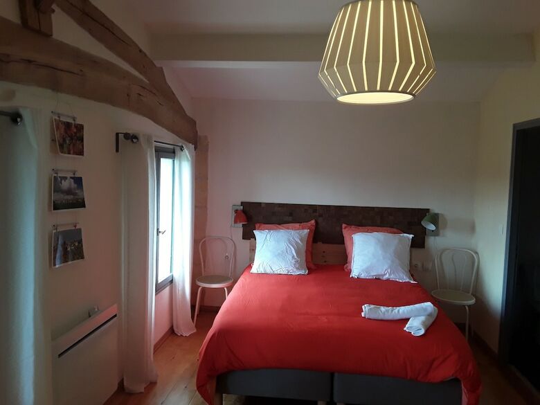 Hotel Au V�lo Dans L'arbre