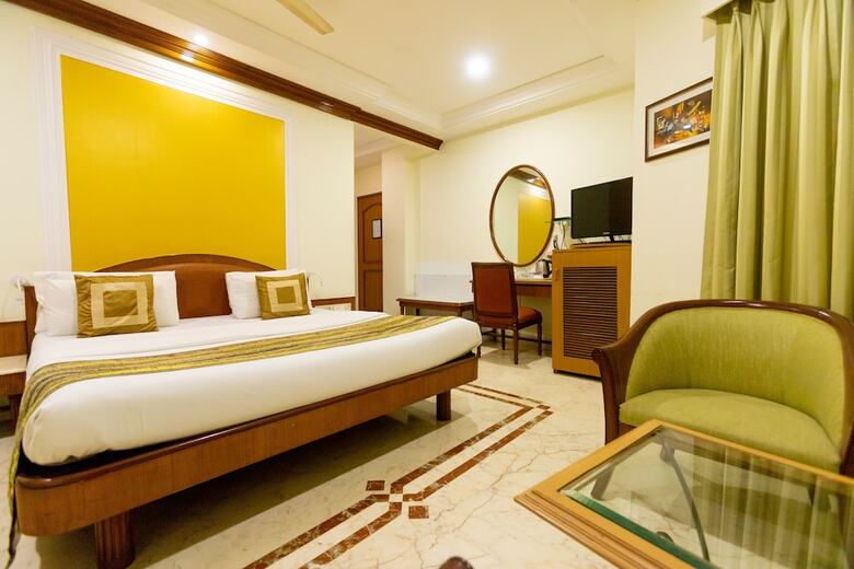 Garden Hotel