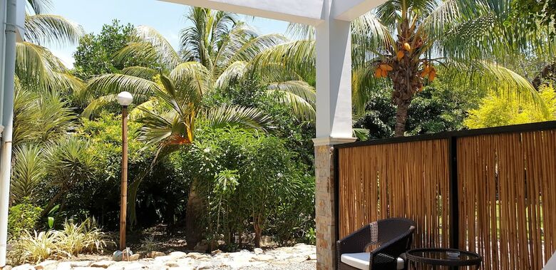 Hotel Edgewater Dive & Spa Resort