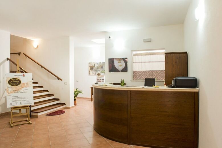 Hotel Albergo Diffuso Il Mandorlo