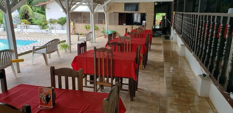 Hotel Maraj�