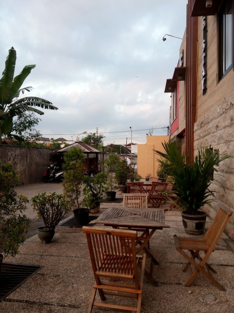 Hotel Jc Homestay Jember