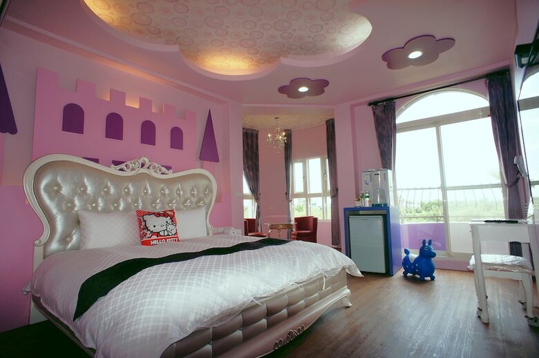 Bed & Breakfast St. Petersburg Manor