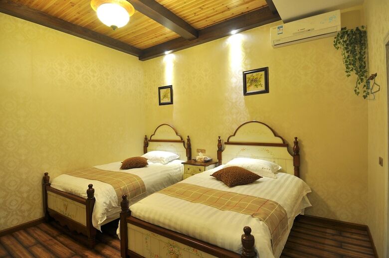 Posada Wuzhen Chenhui Impression Theme Inn