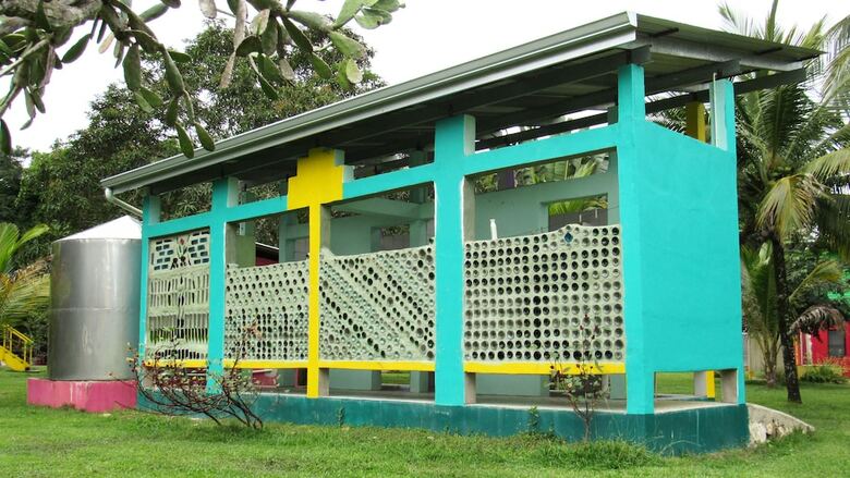 Hostal Lower Dover - Hostel
