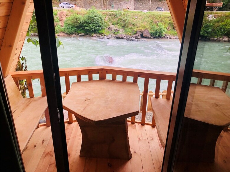 Hotel Tabiat Bungalows