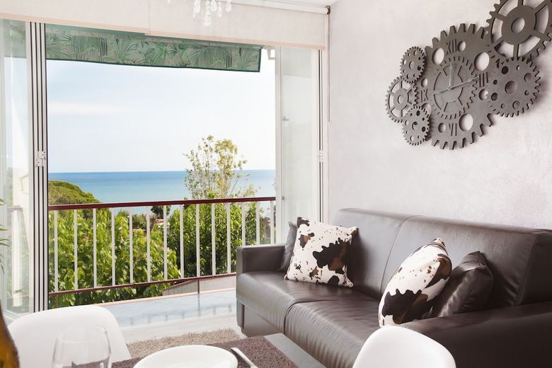 Apartamentos Sant Pol Beach