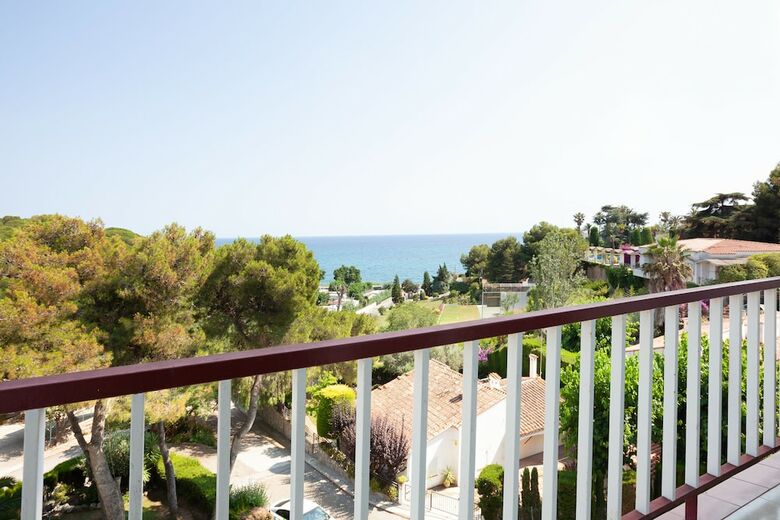 Apartamentos Sant Pol Beach