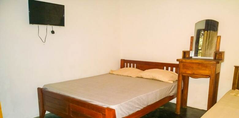 Hotel Crimson Holiday Resorts