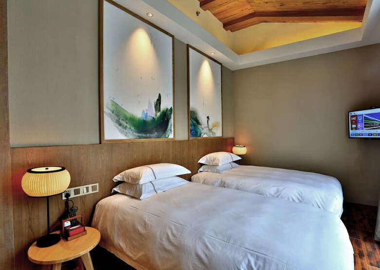 Wuzhen Mingli Hotel