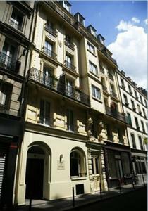 Hotel De Nemours