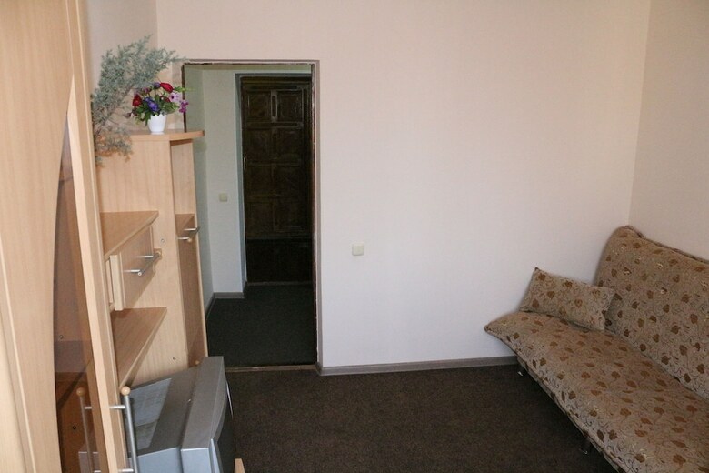 Hostal Gostiny Dvor Hotel - Hostel