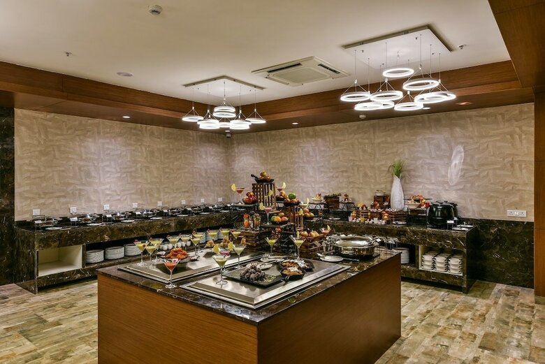 Hotel Eastin Easy Aishwarya Talegaon
