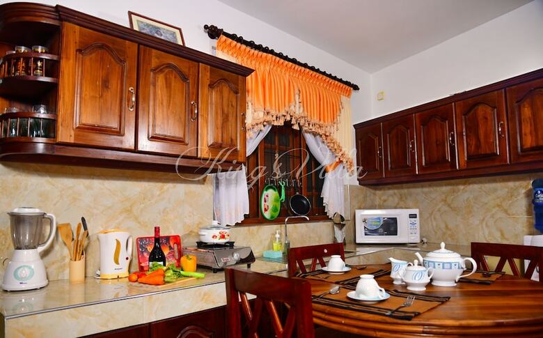 Aparthotel Kings Villa