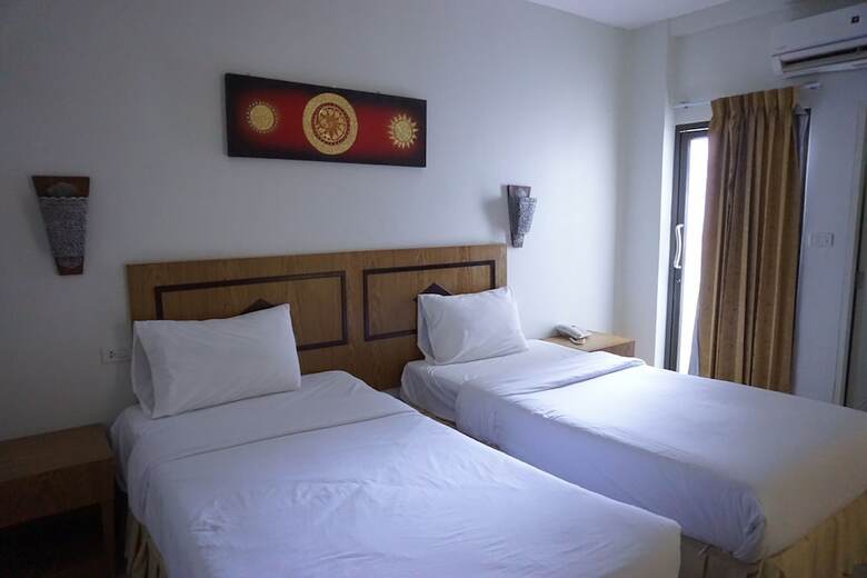 Hotel Ud Residence