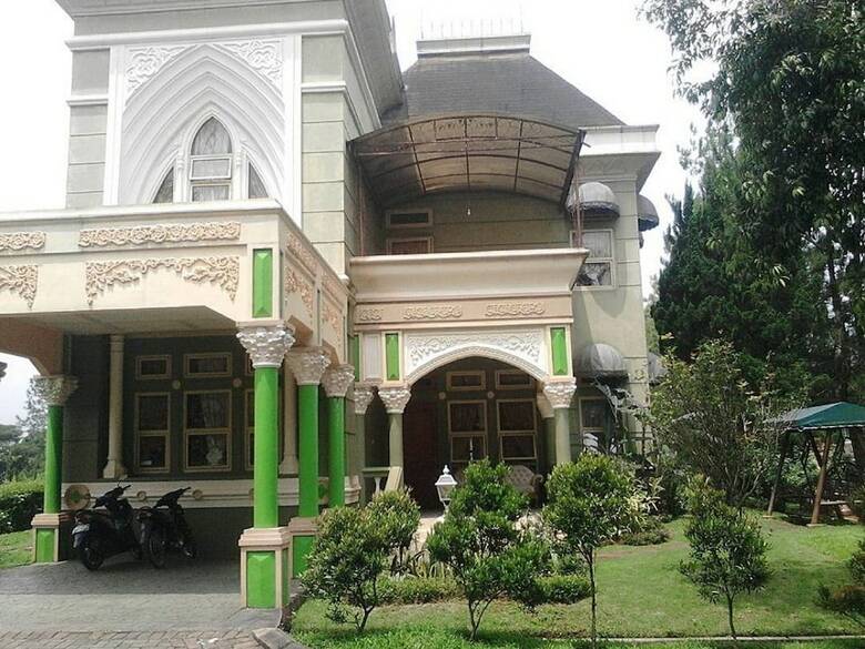 Villa Kota Bunga Anggrek