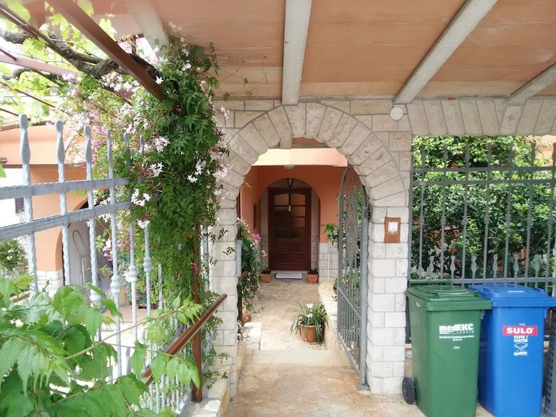 Apartamentos Villa Mavero