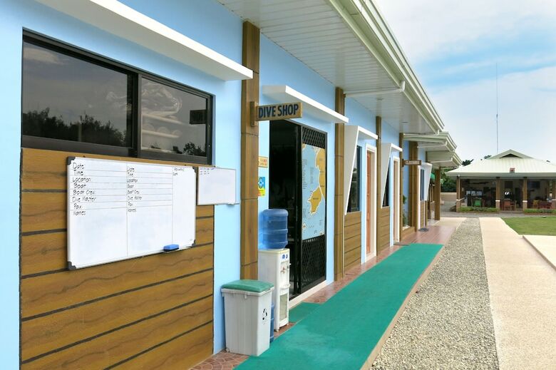 Hotel Relax Divers Bohol