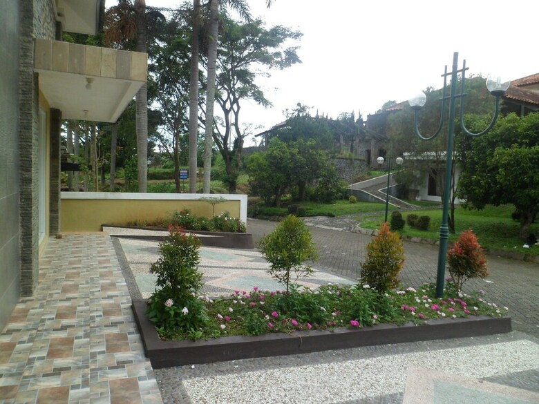 Villa Bukit Danau