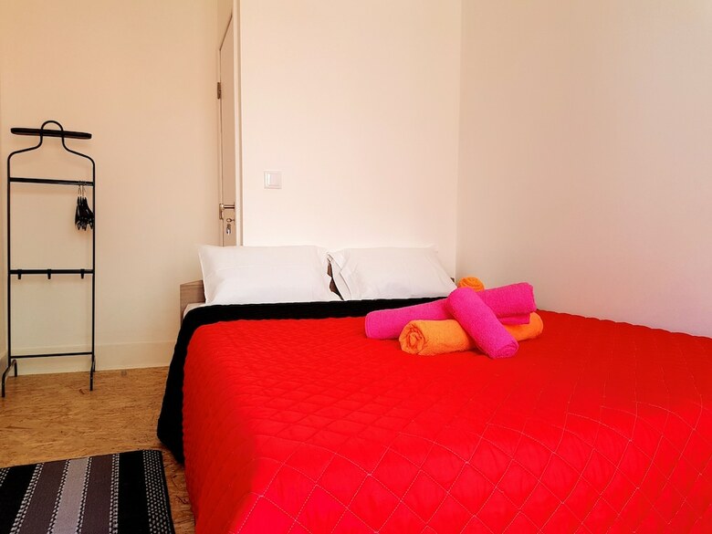 Hostal Stars Rooms Mouraria - Hostel